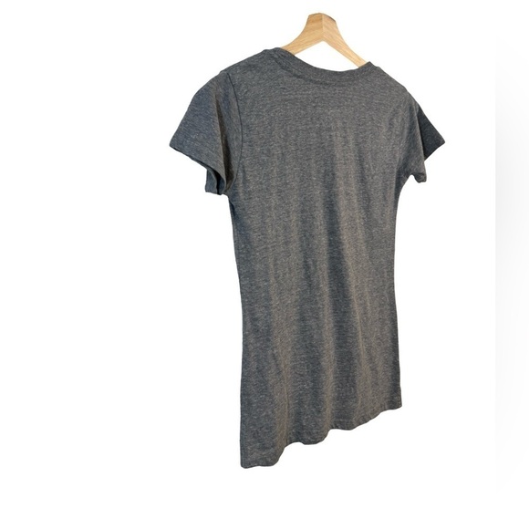 Ripple Junction Elf the Movie Gray Short Sleeve T-Shirt Size Small - Picture 7 of 9